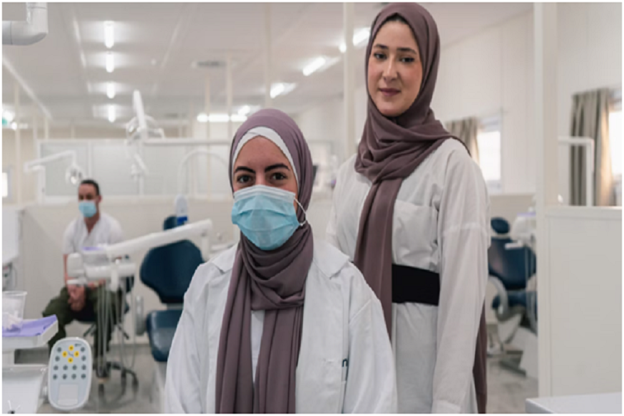 Dental Assistant